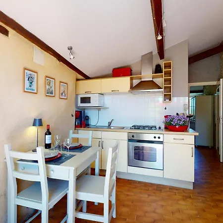Le Domaine Des Fargues Hébergement de vacances *